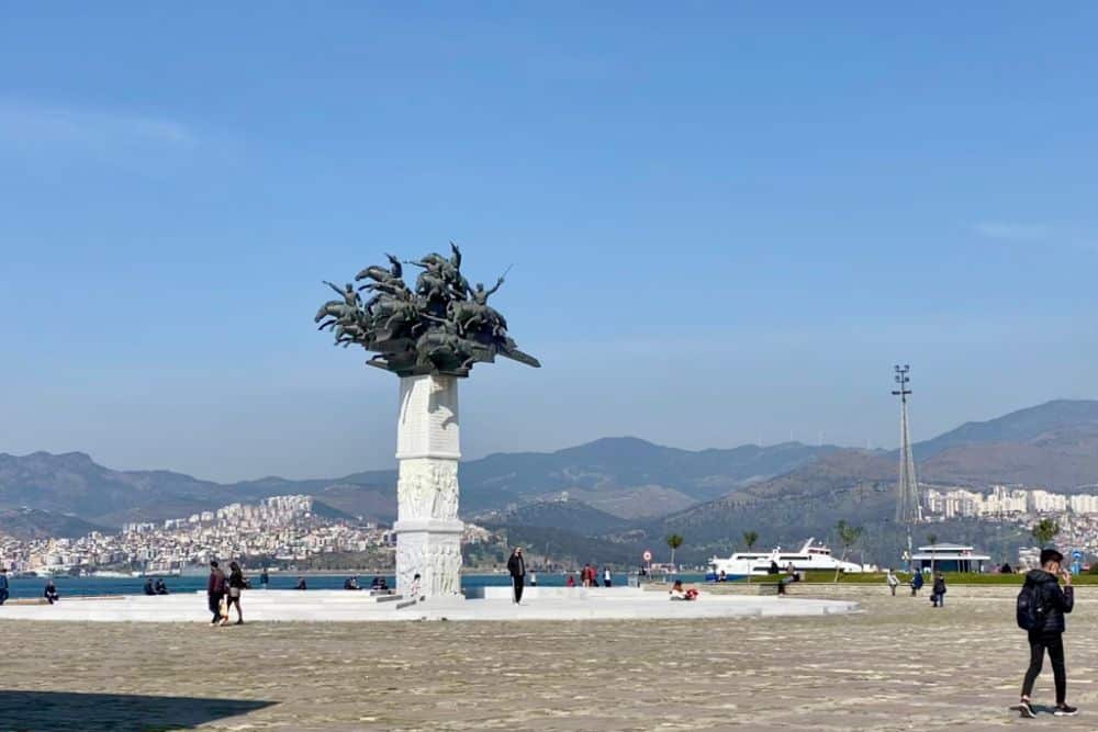 Gündoğdu-Platz Izmir