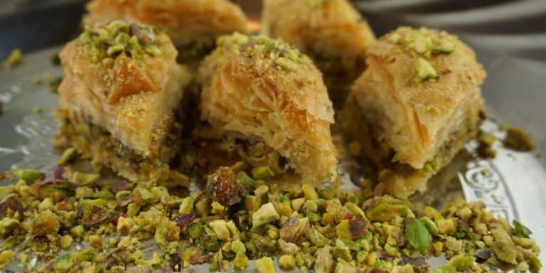 Woher kommt Baklava? Ein süßes Rätsel der Türkisch-Griechischen Küche